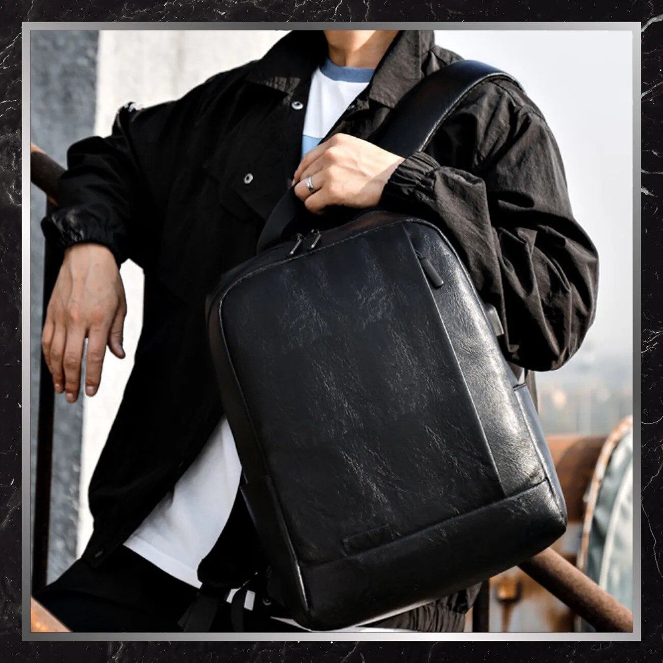 Rucsac negru de calatorie urban USB BAD&BAGS din piele impermeabil