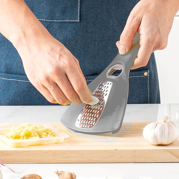 Многофункционално ренде от неръждаема стомана, кухненски уред, 3 в 1 дизайн, различни цветове, размери 22x13x2.4 см