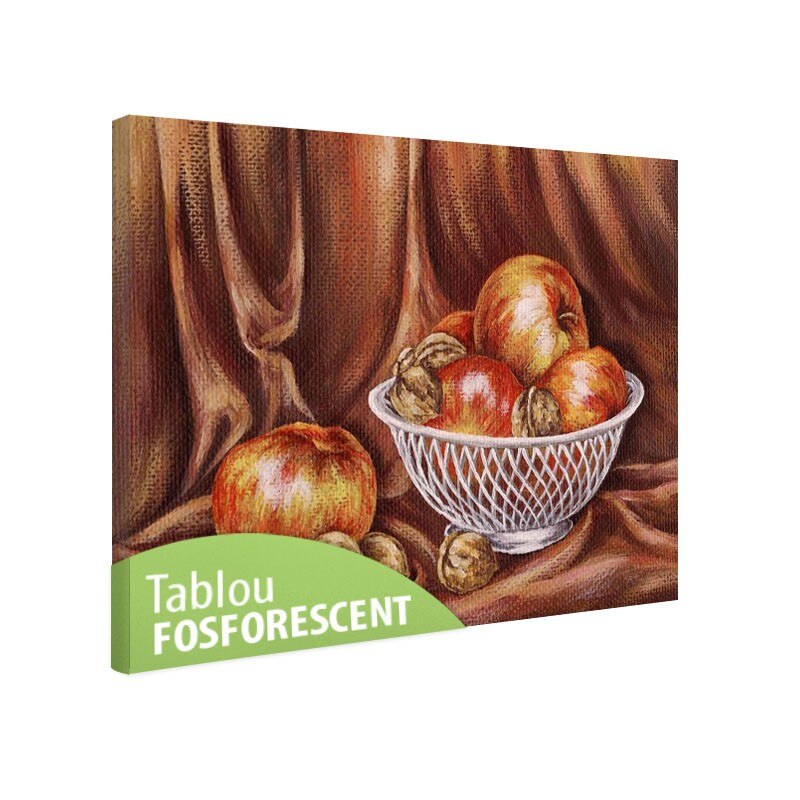 Tablou fosforescent Mere si nuci, 90x52 cm