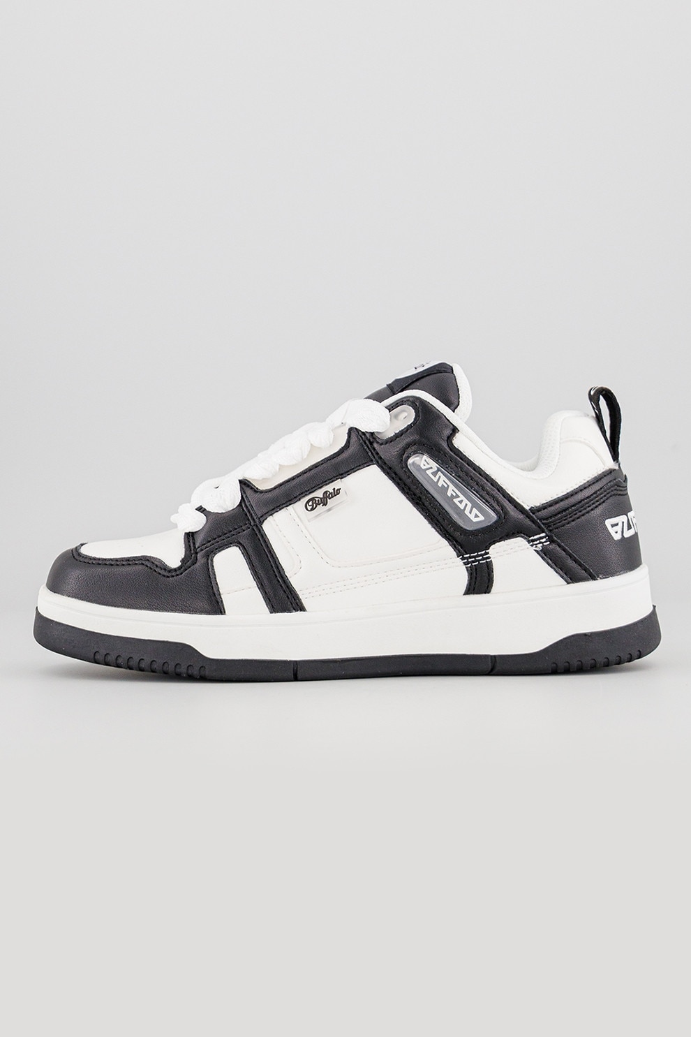 Love Moschino, Pantofi sport low-cut de piele ecologica, Negru, 39