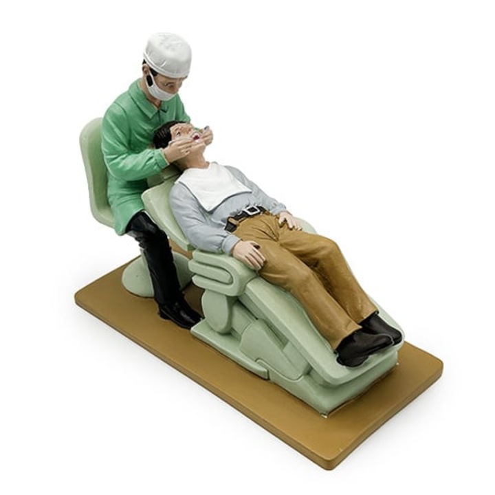 Statueta stomatolog si pacient DE875