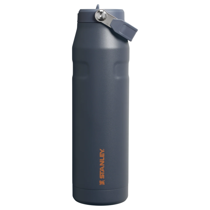 Sticla termos cu pai pliabil Stanley The IceFlow Bottle Flip Straw 2.0 1.06L, 10-12111-066, gri inchis