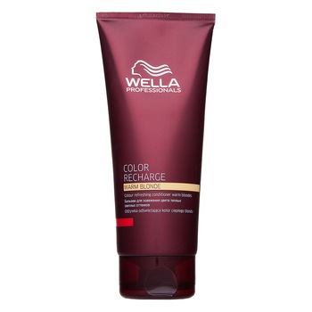 Wella Professionals Color Recharge Warm Blonde Conditioner balsam pentru revigorarea nuantelor calde de blond 200 ml Wella Professionals Color Recharge Warm Blonde Conditioner balsam pentru revigorarea nuantelor calde de blond 200 ml