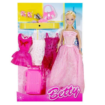 Papusa Betty cu rochite si accesorii incluse, blonda Papusa Betty cu rochite si accesorii incluse, blonda
