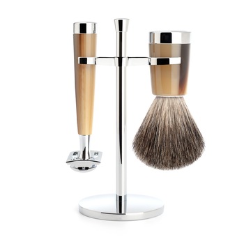 Set de barbierit cu aparat de ras clasic si pamatuf din par de bursuc cu maner de rasina S81M142SR Set de barbierit cu aparat de ras clasic si pamatuf din par de bursuc cu maner de rasina S81M142SR