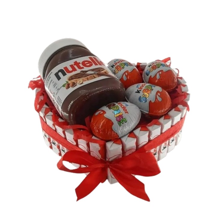 Cadou in forma de inima din batoane de ciocolata, oua surpriza si crema de ciocolata, 38 de produse