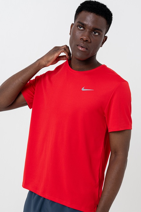 Nike, Tricou cu tehnologie Dri-Fit pentru alergare Miler, Rosu