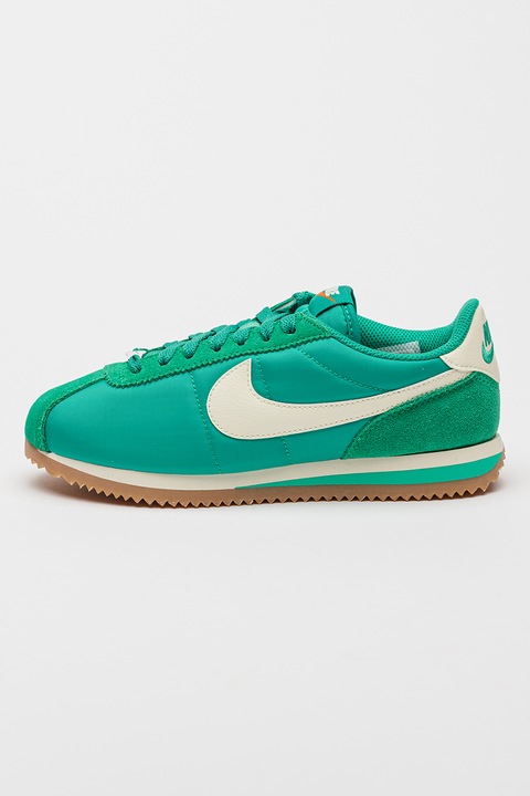 Nike, Pantofi sport cu insertii din piele intoarsa Cortez, Verde aquamarin/Alb murdar