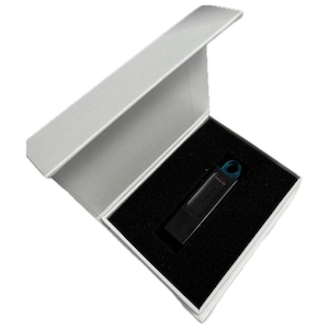 Set cutie alba din carton pentru stick cu burete si Memorie USB Kingston DataTraveler Exodia 64GB, USB 3.2, Black/Teal