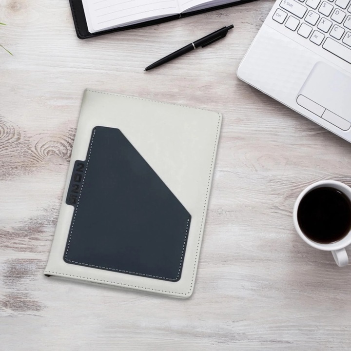 Дневен ред 2025, седмичен и месечен планер, бележник за ежедневна организация, кафяв цвят, размери 21,5x14,5x2,5 см