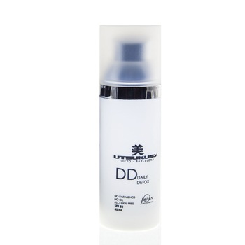 DD Cream Crema coloranta, Daily Detox, cu pigment mineral adaptabil, iluminator, SPF 50, 50ml DD Cream Crema coloranta, Daily Detox, cu pigment mineral adaptabil, iluminator, SPF 50, 50ml