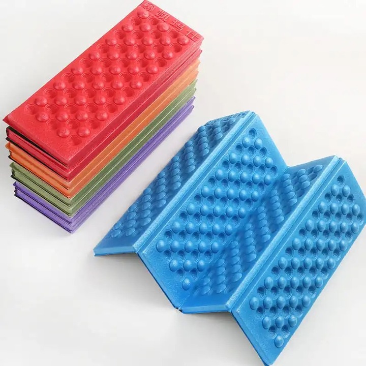 Сгъваема подложка от XPE пяна, водоустойчива, оранжева, 28×39 см – за къмпинг, пикник, туризъм