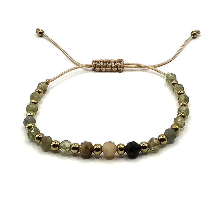 Bratara handmade, ajustabila, zodia Taur, Lexy's Boutique, pietre semipretioase Peridot, Hematit si Smarald, bej