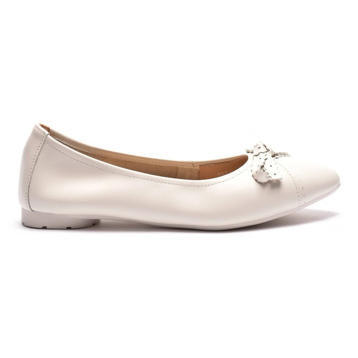 Balerini dama cu funda perforata, din piele naturala alba Nesa - 41