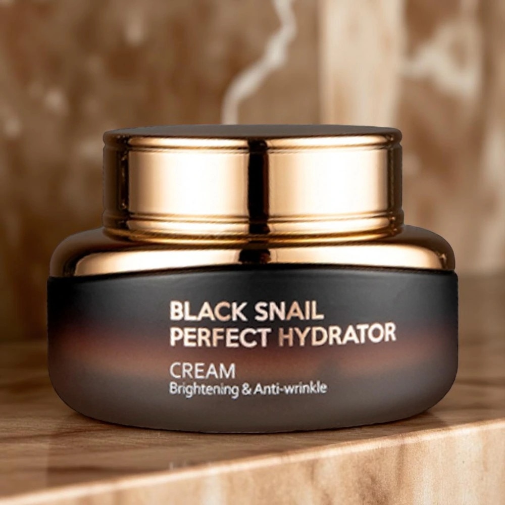 フェイスクリーム Eshumi BLACK SNAIL PERFECT HYDRATOR 50ml Crema de fata ESHUMI, Black Snail Perfect Hydrator, 55 ml