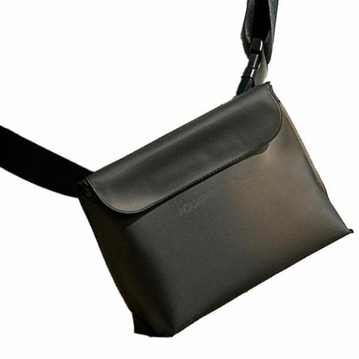 Araree utazótáska, vízálló, fekete