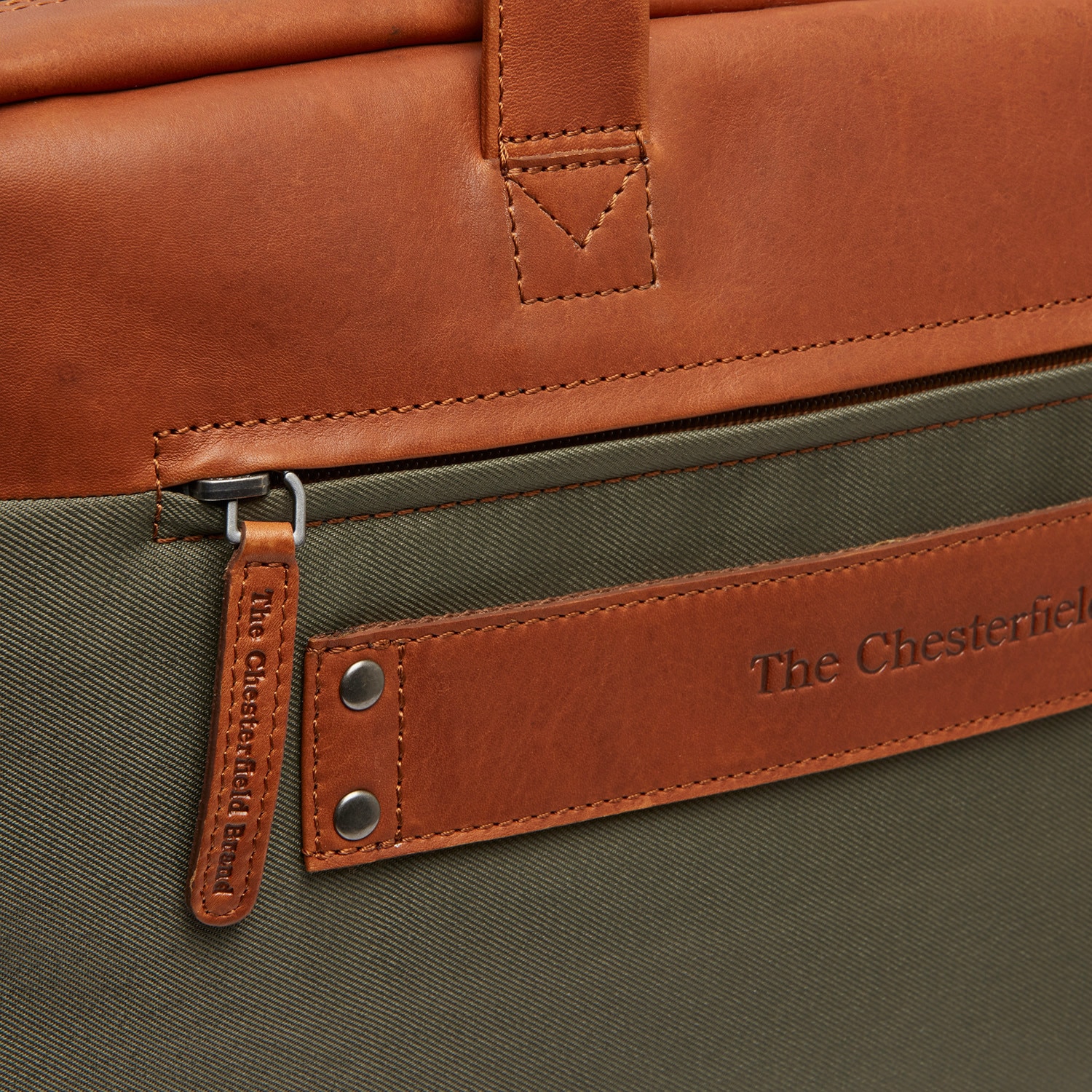 Geanta pentru laptop de 17 inch, din piele naturala si nylon, The Chesterfield Brand, Nivano, Verde olive