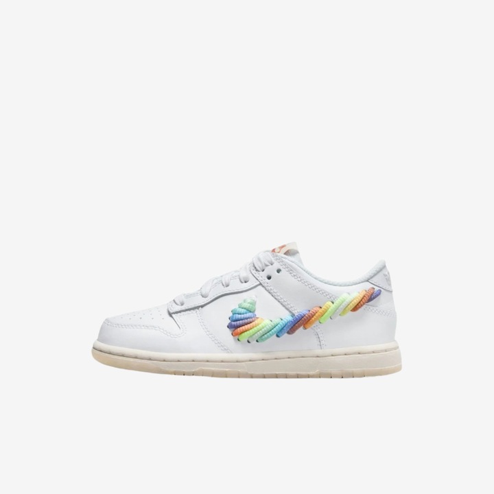 Детски обувки Nike Dunk Low SE "Rainbow Lace Swoosh"