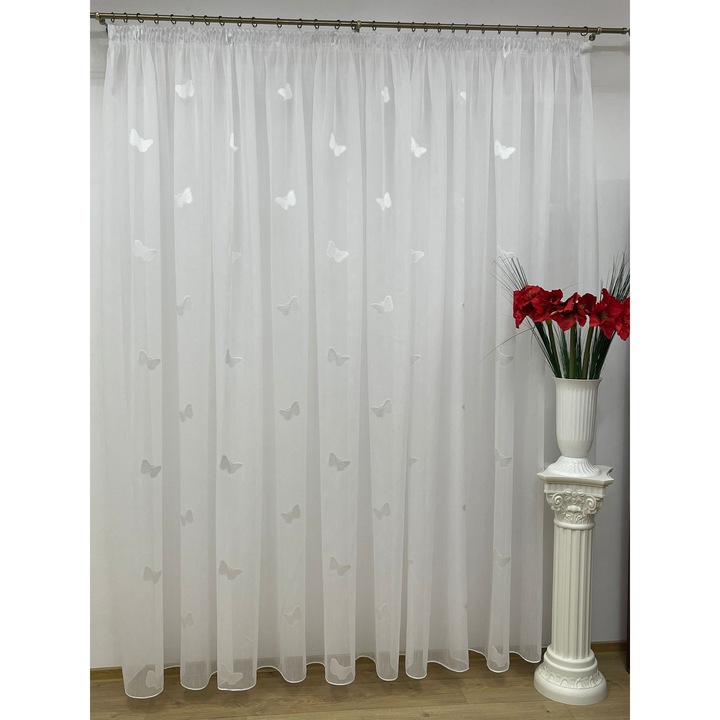 Perdea brodata, culoare alba, cu rejansa, 300x245cm, din colectia "Papillon" by Liz Line - PD0403