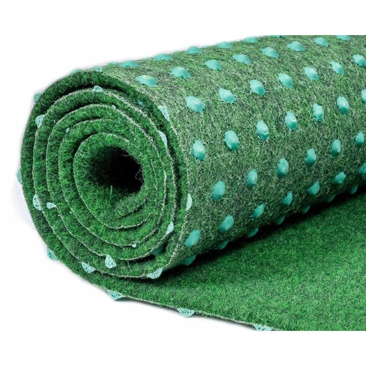 Covor Iarba Artificiala, Muschi, Pemba 0630, 1.33 M X 10 M, Material: Sintetic, Gramaj: 900 G/M2, Inaltime: 3 Mm, Permeabilitate La Apa: Da, Verde