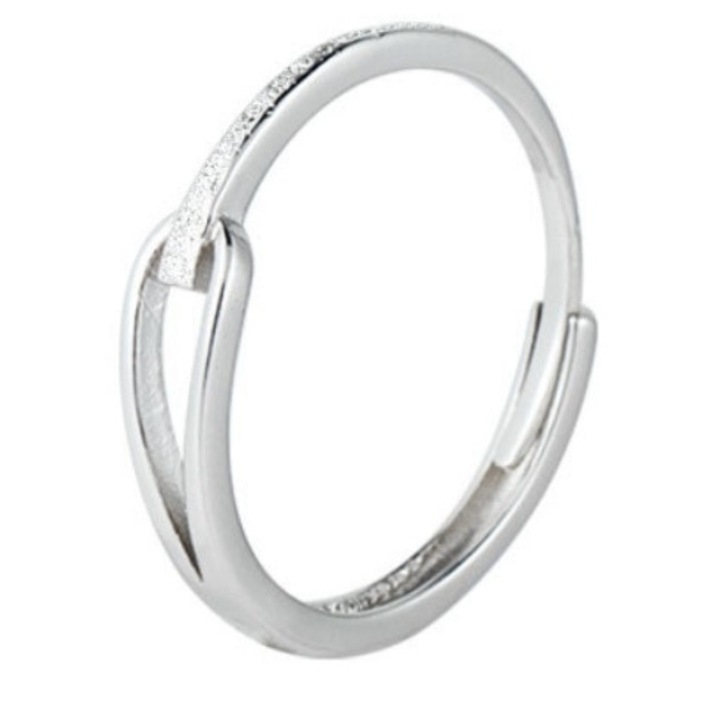 Inel din Argint 925 Secured Love, Argintiu cu Model Geometric, Masura Ajustabila, Design Modern si Finut, Cadou Elegant, Cutie Bijuterii Inclusa