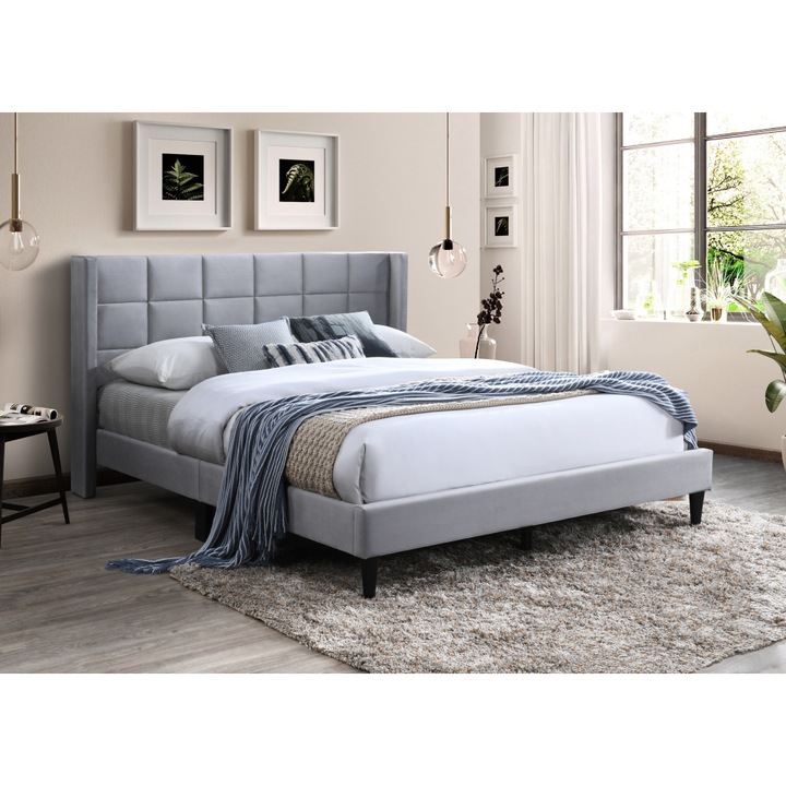 Pat dormitor, tapiterie stofa de calitate gri, picioare rezistente, structura din MDF si PAL, livrat cu somiera, dar fara saltea, design elegant, 160x200 cm