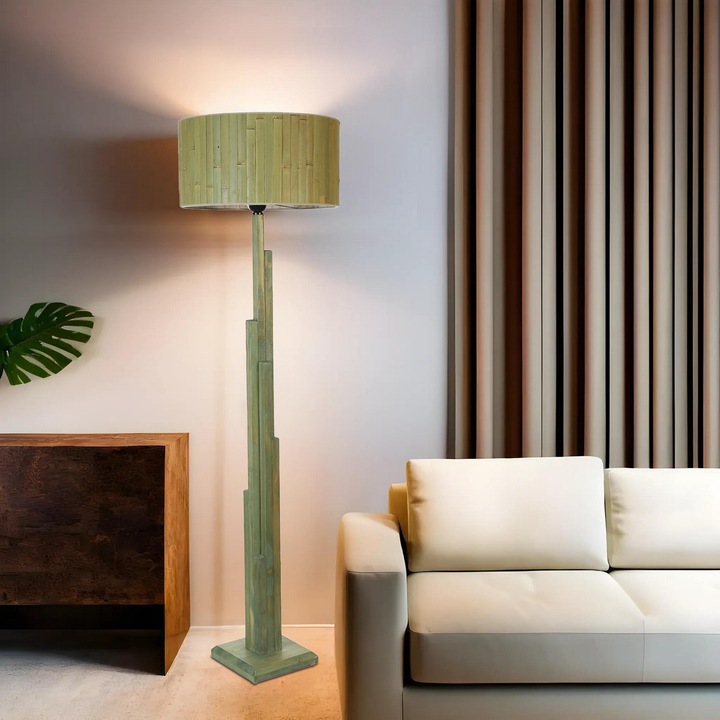Opviq állólámpa, Kule modell, fém és fa, magasság 165 cm, átmérő 45 cm, zöld színű