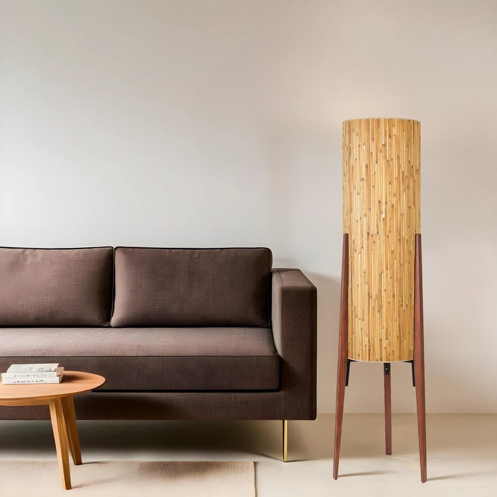 Opviq állólámpa, Navas modell, fém és fa, 140 cm, 43 cm lábátmérő, 30 cm lámpabúra