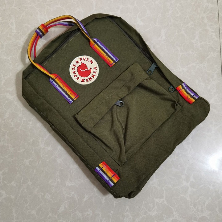 FJALLRAVEN KANKEN hátizsák, vízálló vászon utazó számítógépes hátizsák diákoknak, zöld, 16 literes