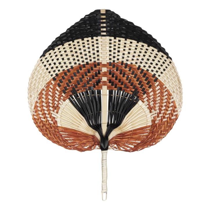 Декоративен бамбуков вентилатор с черно-кафяви шарки 27 см