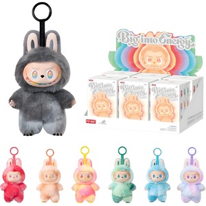 Figurina LaBubu – Luck (mov-multicolor), Colectia Big into Energy