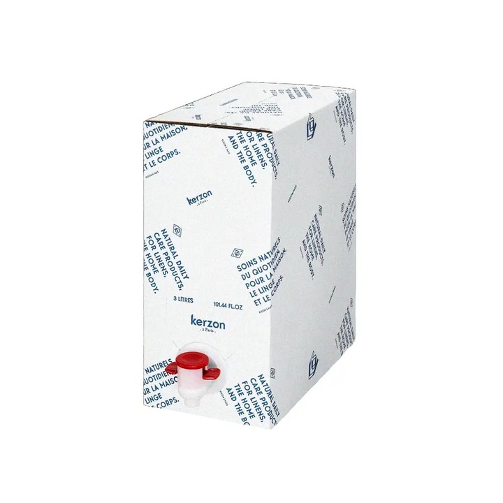 Rezerva detergent de rufe universal Kerzon Paris, Super Frais, 90 spalari, parfum de cedru si ylang ylang, formula naturala, biodegradabil, non-iritant, testat dermatologic, delicat cu hainele tale, spalare manuala/automata, fabricat in Franta, 3 litri