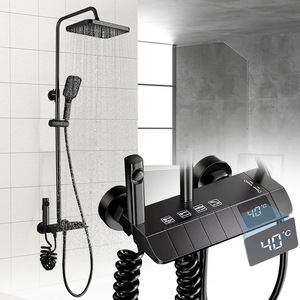 Coloane de dus si seturi de dus