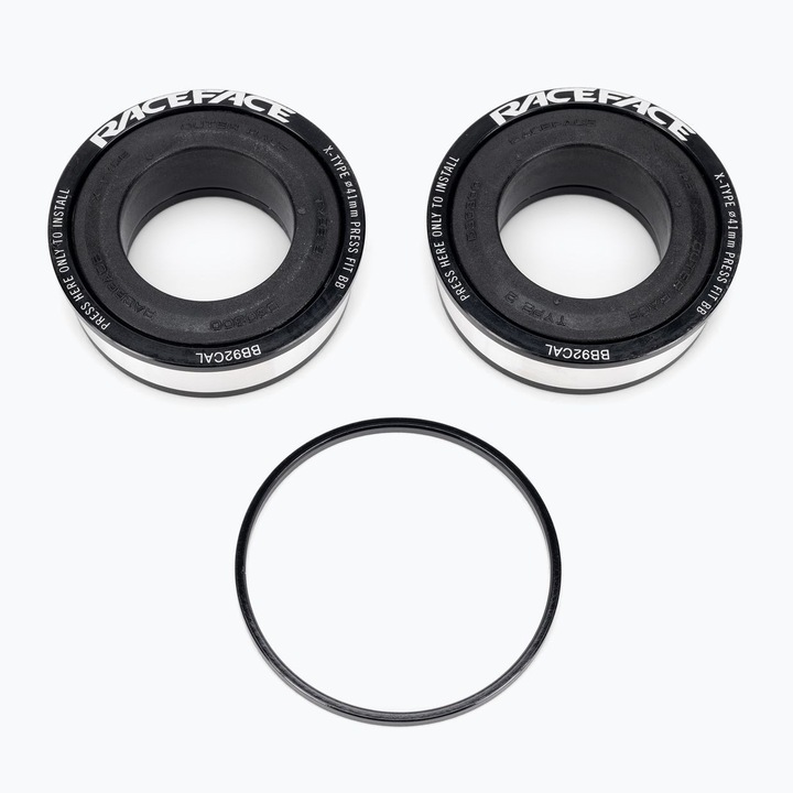 RACE FACE BB124 O24 Поддържаща муфа, 121x124mm, 24mm, черна