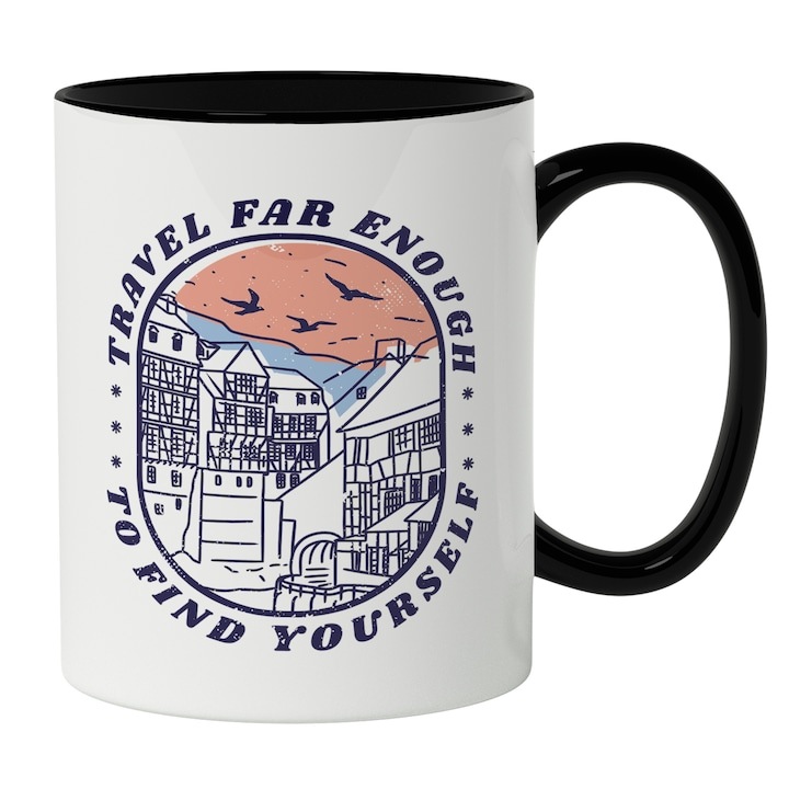 Cana alba personalizata, Citat De Calatorie Travel far Enough To Find Yourself, Peisaj Seara Oras Cladiri Inalte Intre Munti, Aventura, Iubitorii De Vacanta, Maner Negru, INOVATIX®. 330ml