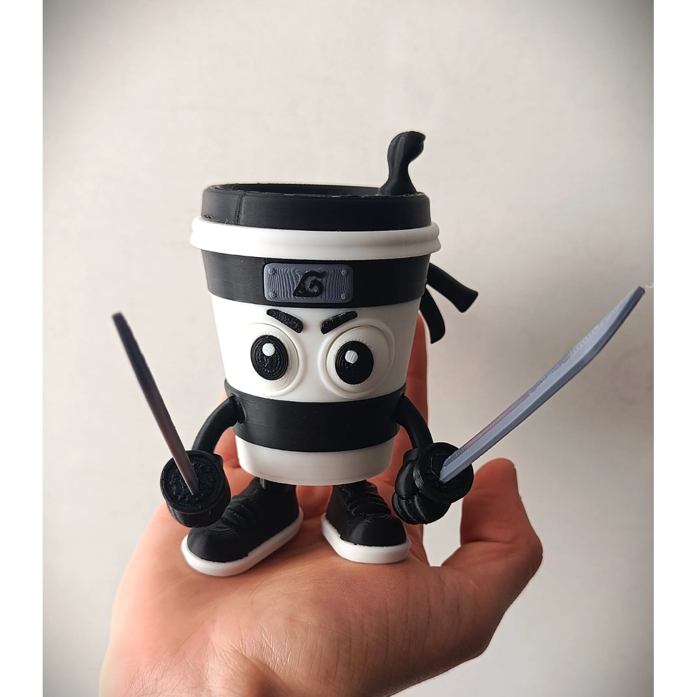 Figurina Cappuccino Assassino 12 cm, design TikTok, cu articulatii