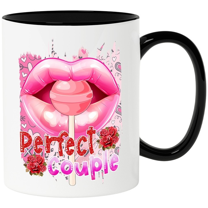 Персонализирана бяла чаша, Перфектната двойка, устни, близалка, рози, целувка, целувки, Свети Валентин, илюстрация, любов, романтика, розово, червено, перфектната двойка с черна дръжка, INOVATIX®. 330 мл