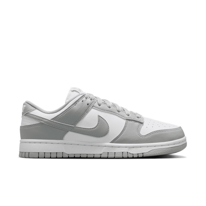 Pantofi sport Nike pentru Femei, w dunk low next nature, DD1873-113, 35 5 EU, Alb