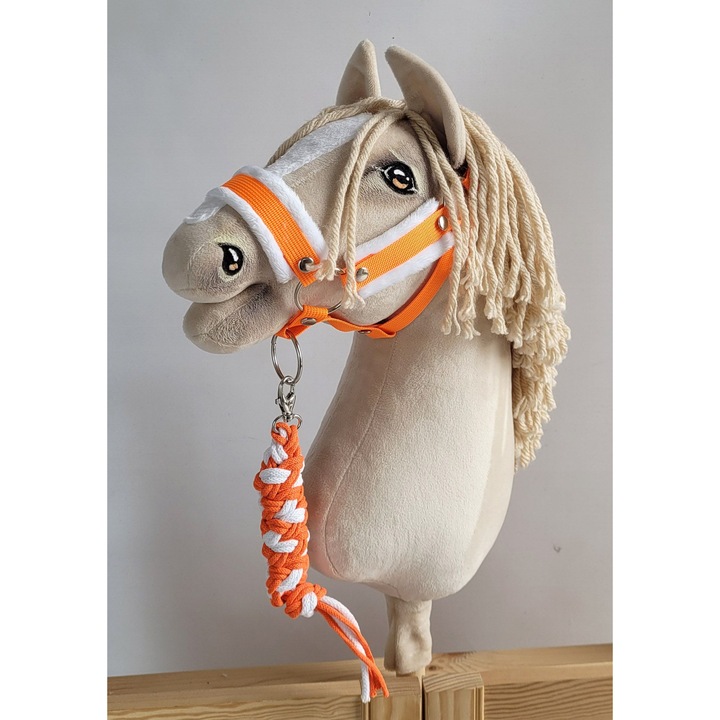 Hobby Horse szett: A3-as kantár fehér béléssel, zsinór vezetőszár, neon narancssárga, 1,5x73cm