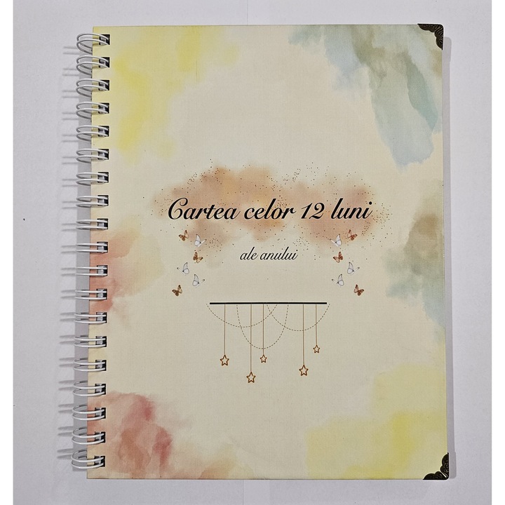 Jurnal si album foto „Cartea celor 12 luni” / Album foto anual / Jurnal dezvoltare copii / Spatii foto si reflectii / Format 19x25 cm, cu spire metalice / Evolutia copilului intr-un an