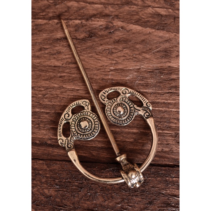 Viking bross, Battle-Merchant, sárgaréz reprodukció, 6.3x6.0cm