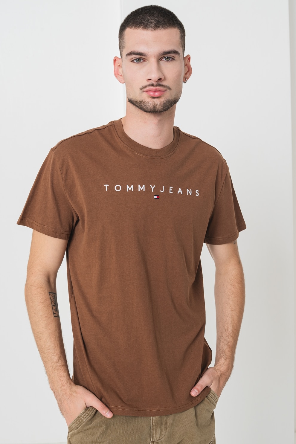 Tommy Jeans, Tricou din bumbac cu logo brodat, Maro, Caramel, L