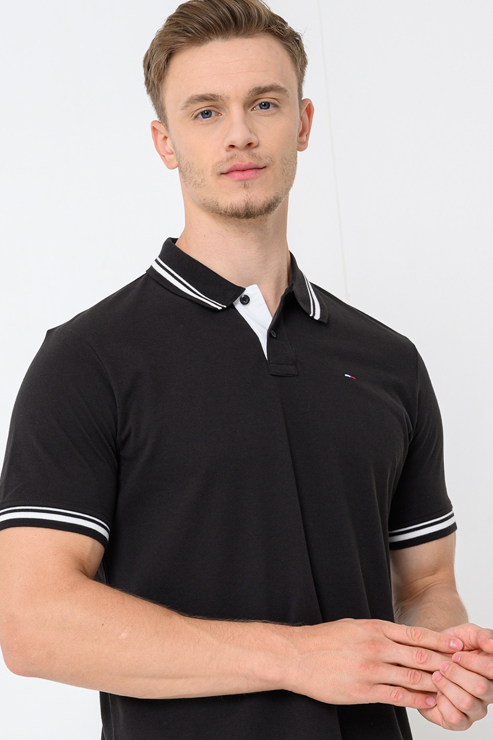 Tommy Jeans, Tricou regular fit cu terminatii contrastante, Alb, Negru, L