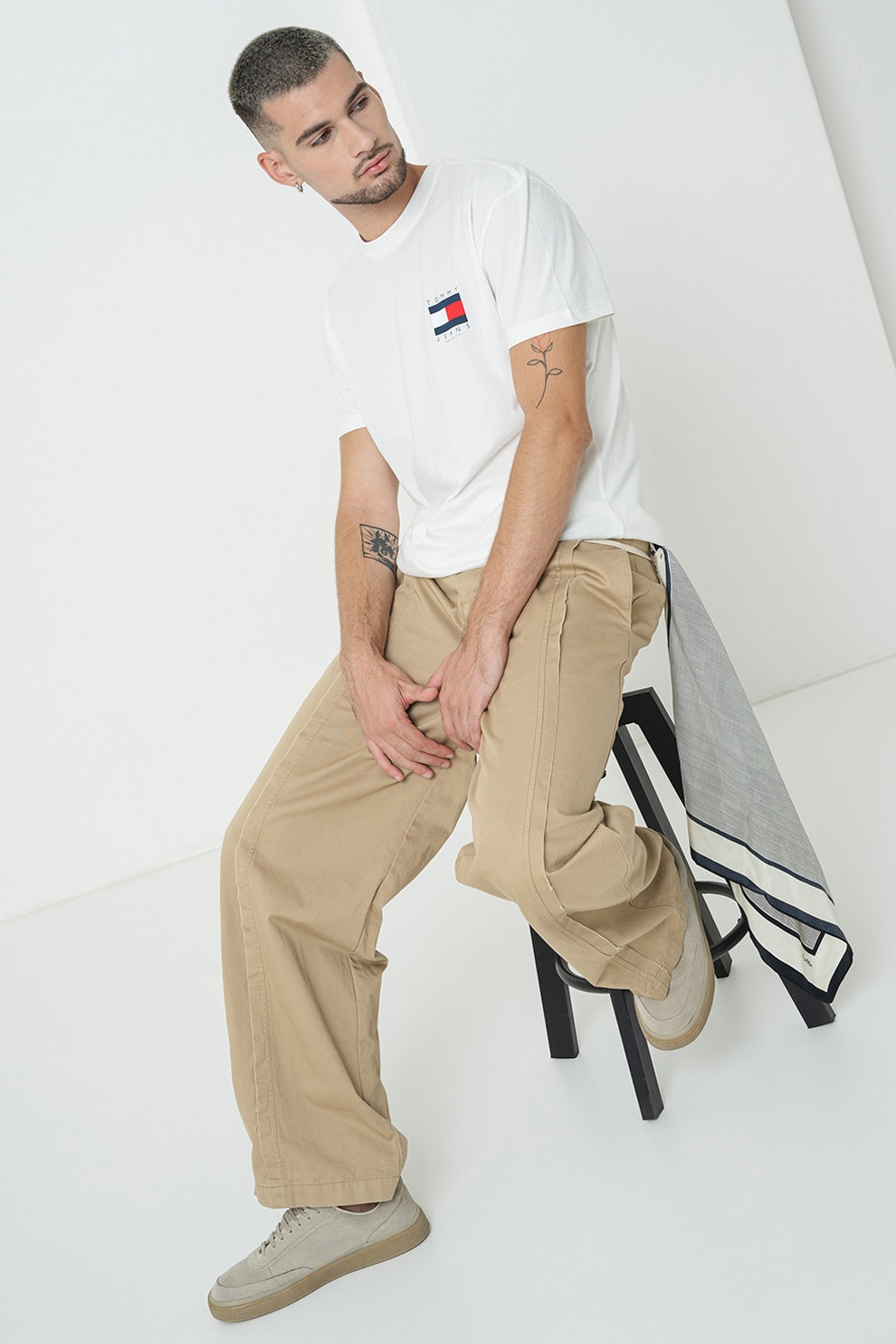 Tommy Jeans, Tricou regular fit cu imprimeu logo cauciucat, Alb, Albastru, M