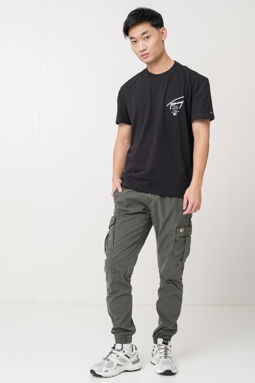 Tommy Jeans, Tricou de bumbac cu imprimeu logo pe partea din spate Signature, Negru, Alb optic, Gri inchis, 2XL