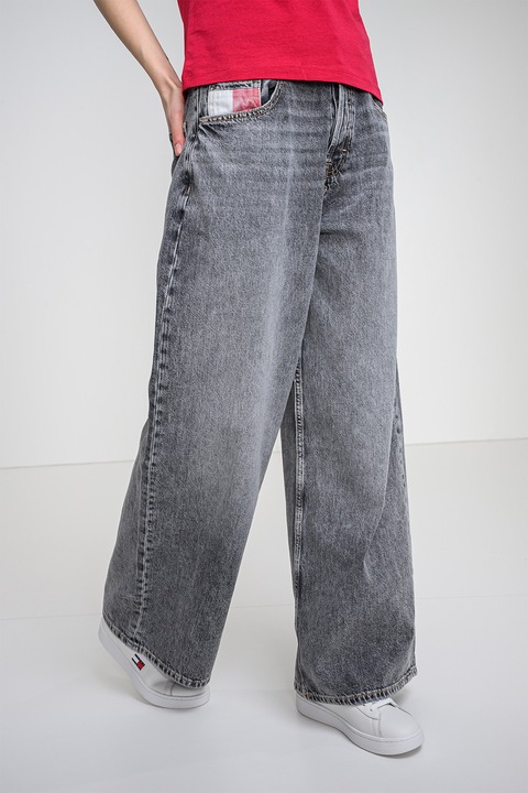 Tommy Jeans, Blugi cu croiala ampla si nasturi Charlie, Gri melange