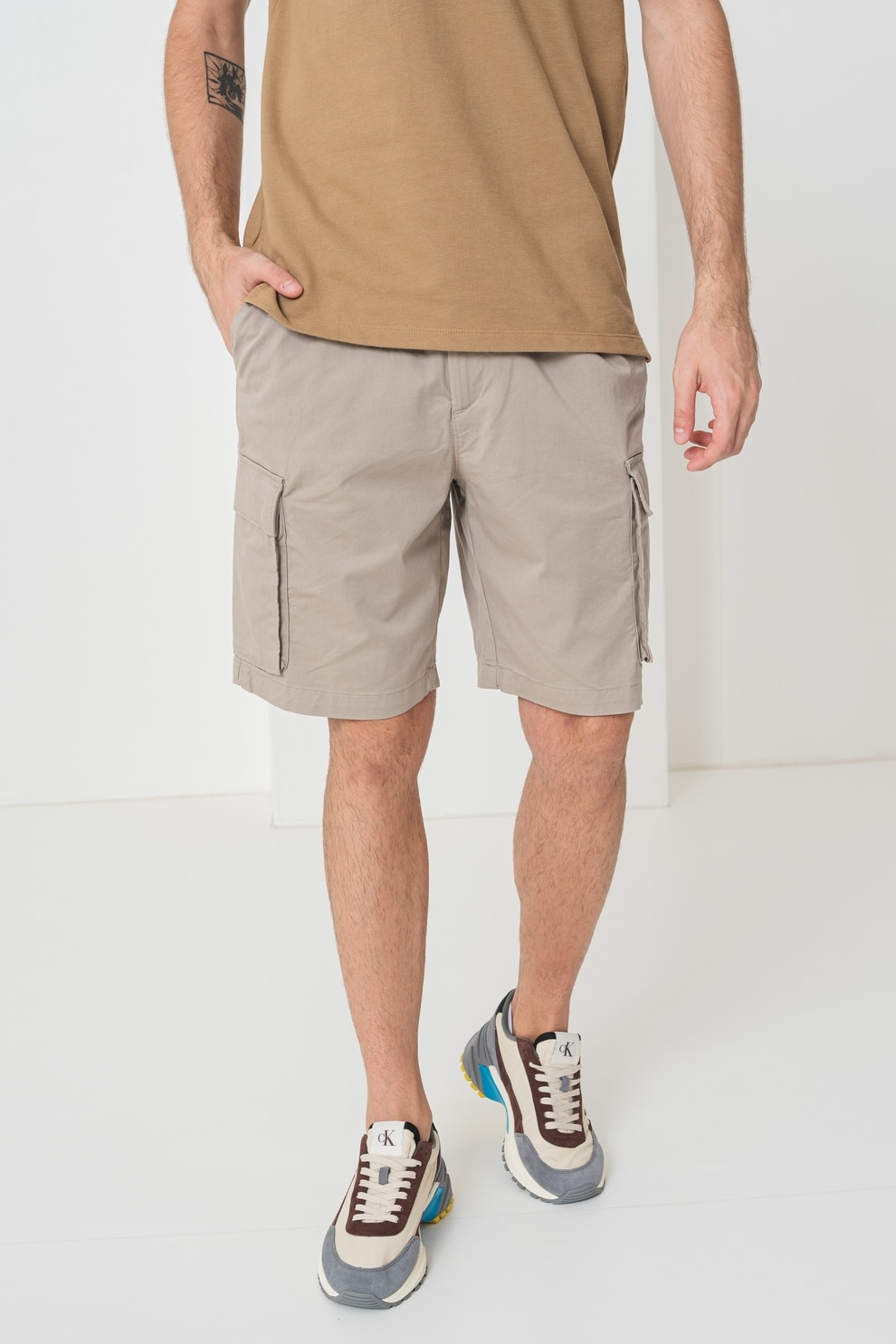 CALVIN KLEIN JEANS, Pantaloni scurti cargo cu talie elastica, Maro taupe deschis, M