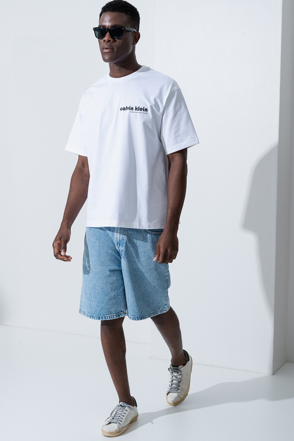 CALVIN KLEIN JEANS, Tricou cu imprimeu logo si decolteu la baza gatului, Alb, Negru, L