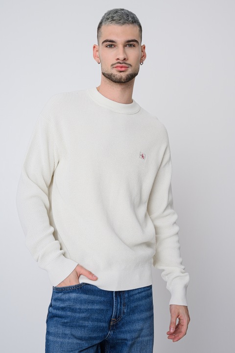 CALVIN KLEIN JEANS, Kötött pulóver logós foltrátéttel, Fehér