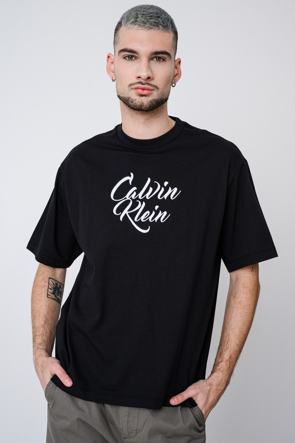 CALVIN KLEIN JEANS, Tricou de bumbac cu decolteu la baza gatului si logo, Negru, M